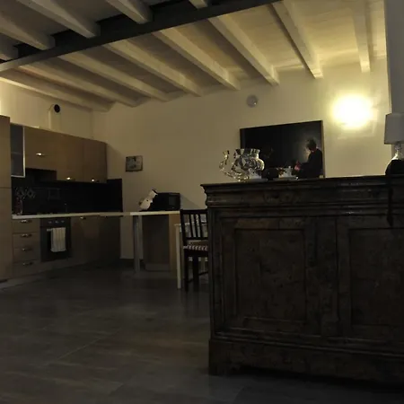 Corte Cornalino Bed and Breakfast Roverbella