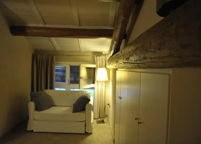 Corte Cornalino Bed and Breakfast