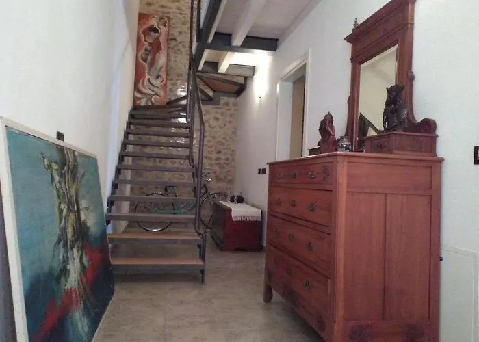 Corte Cornalino Bed & Breakfast