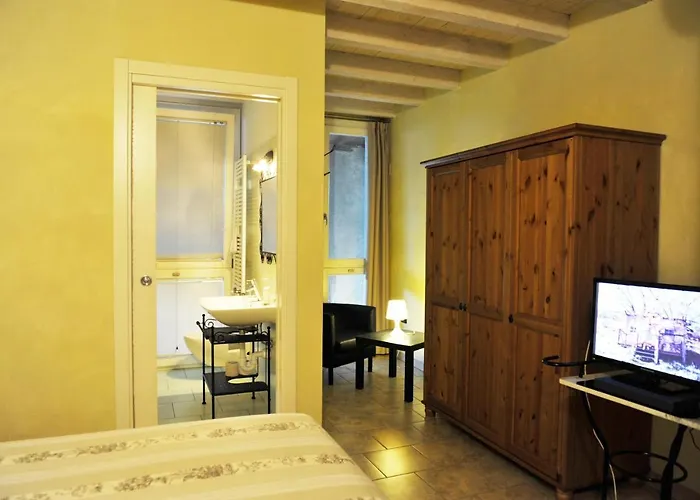 Corte Cornalino Bed & Breakfast